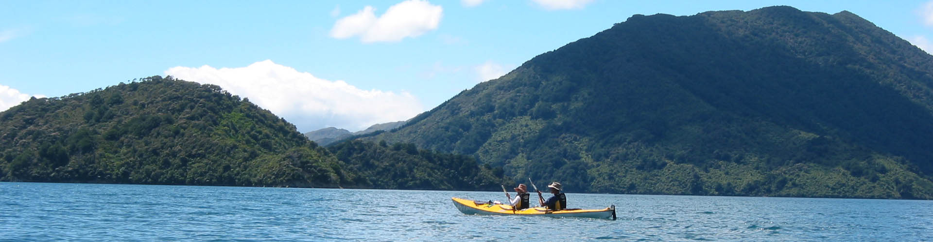 sea kayaking marlborough sounds